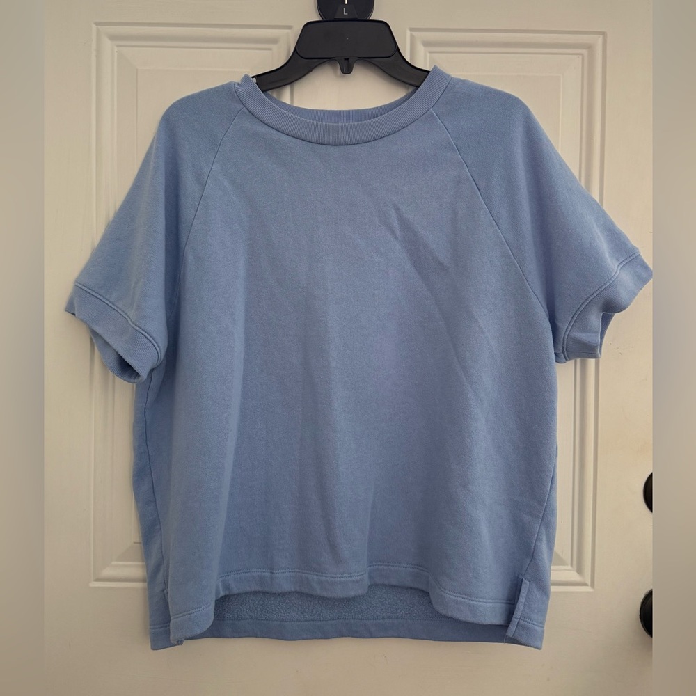 PINK Victoria's Secret Sky Blue Short Sleeve Sweatshirt Top. Size Medium.